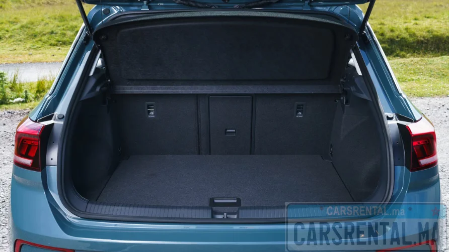 Volkswagen T-roc vehicle image - CarsRental