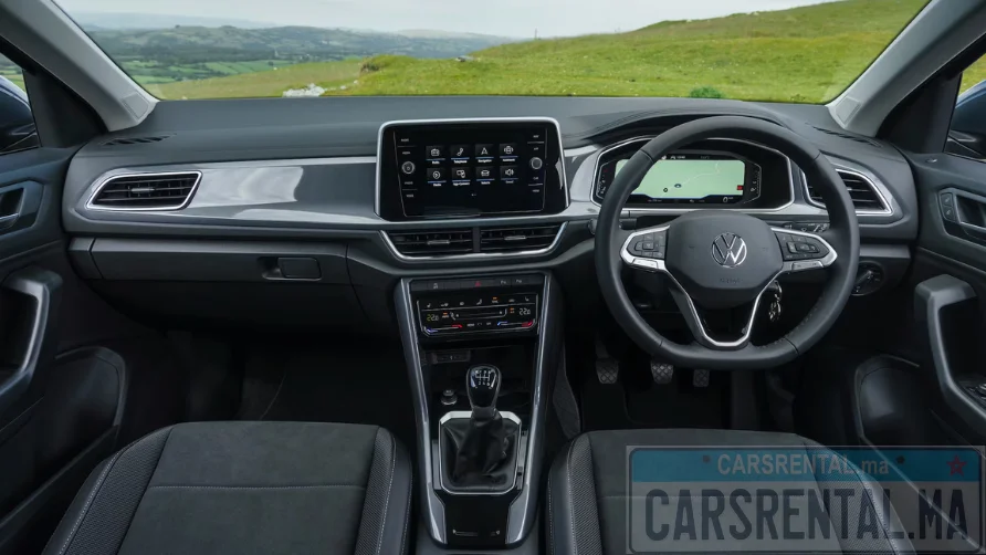 Volkswagen T-roc vehicle image - CarsRental